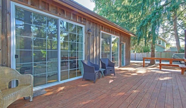 Upcycled Oasis - McMinnville Couple Monthly Stay