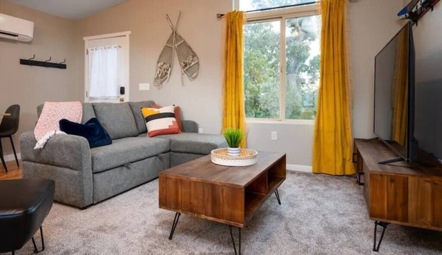 Upper Mountain Haus Studio Close to Slopes Mtns