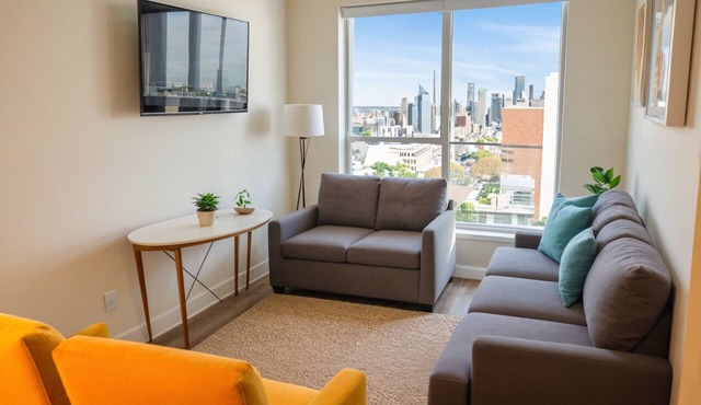 Urban Chic Apart-Hotels in Central LA