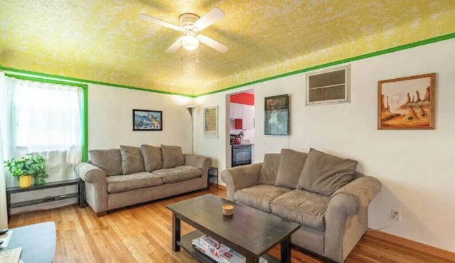 Vibrant 1950s Mt Scott Home