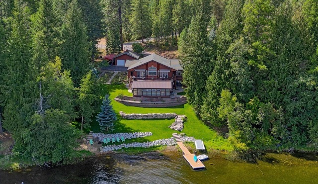 Waterfront Lake Cocolalla Home - Short drive to Schweitzer