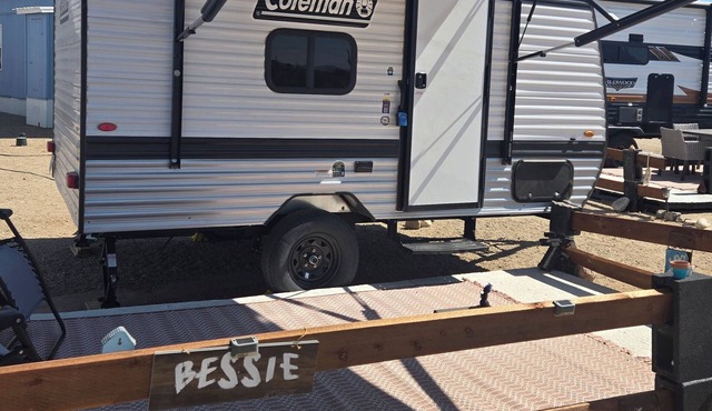 Welcome to Bessie, Cozy RV in charming Dolan Springs with many amenities!