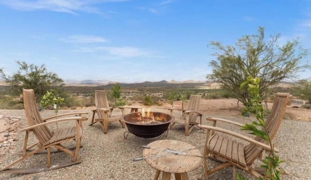 Wickenburg Views Casita with horse facilities!