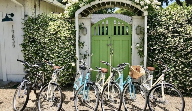 Wine Country Retreat w/large Spa and 10 Bikes, walking distance to Sonoma Plaza