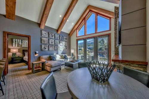 Zalanta, A Vail Resorts Property