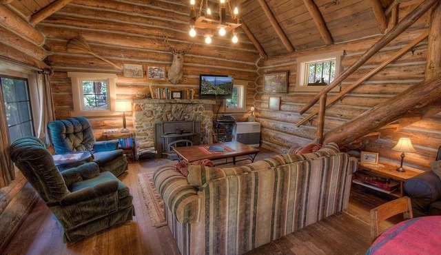 Zephyr Cabin home