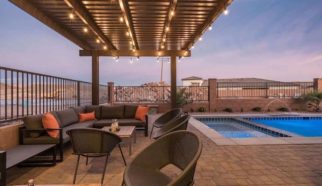 Zion Village Poolhouse (From $299) Sleeps 24 * Spa