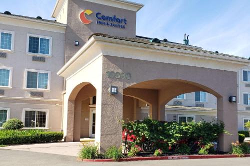 Hampton Inn Suites Lathrop 