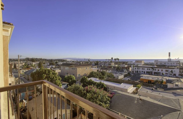 Condo ∙ 2 bedrooms ∙ 6 guests