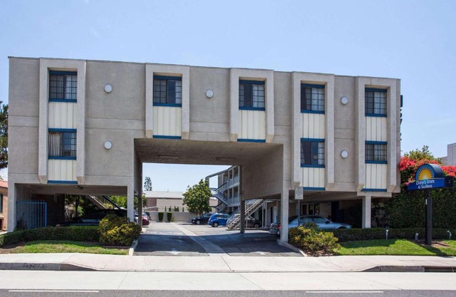 Days Inn 