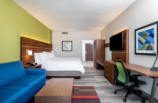 Holiday Inn Express Santa Ana Orange County Ihg Hotel 