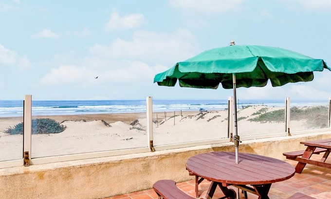 Oceano House | 1316 Strand Way Home