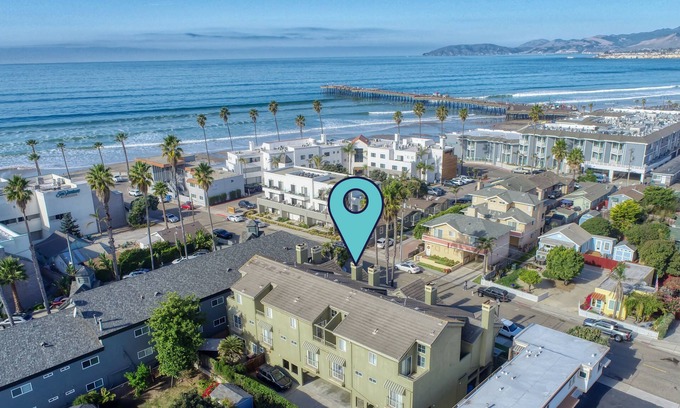 Downtown Condo | 160 Ocean View: 2 BR, 2 BA Condominium in Pismo Beach, Sleeps 8