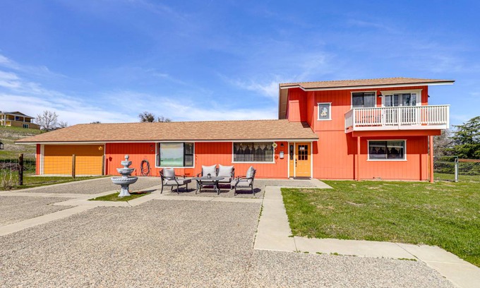 San Miguel House | 185 m² House ∙ 3 bedrooms ∙ 6 guests