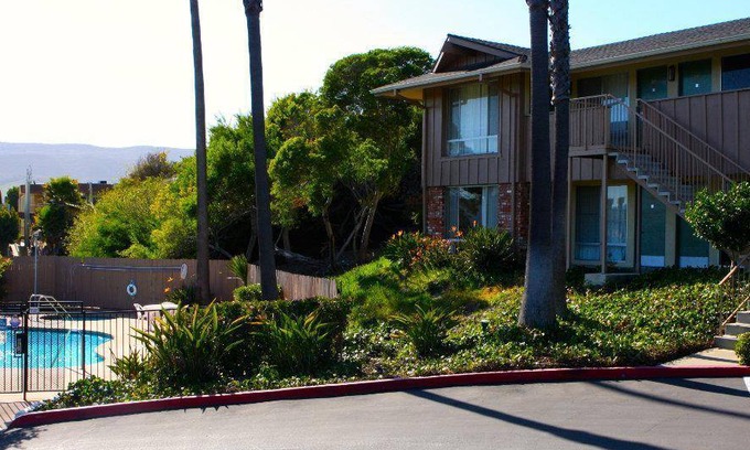 San Luis Obispo Hotel | 42 m² Hotel ∙ 2 bedrooms ∙ 127 guests