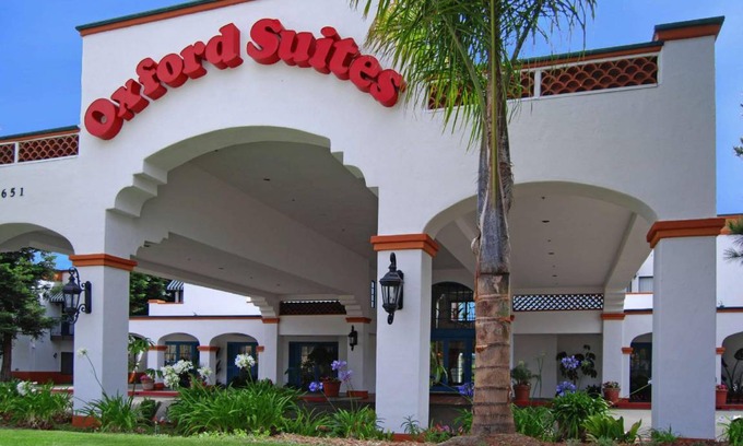 Pismo Beach Hotel | 46 m² Hotel ∙ 127 guests