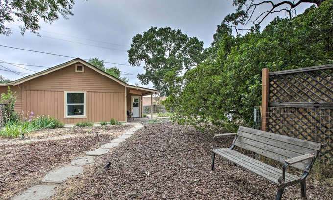 Atascadero Cottage | 62 m² Cabin ∙ 2 bedrooms ∙ 3 guests