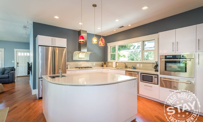 Paso Robles House | Bungalow on Vine-Delightful Home in Perfect Downtown Location!