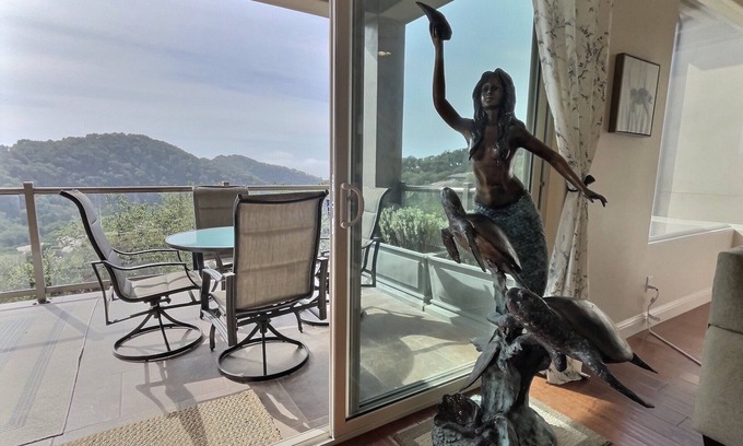 Avila Beach House | Experience Aloha Avila luxury executive home in San Luis Bay Estates