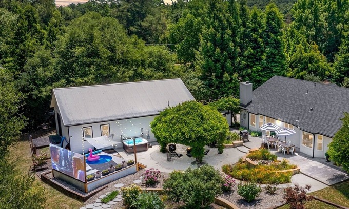 Atascadero House | Luxe Euro Interiors, Hot Tub, plunge pool, Outdoor movies, game rm, EV!