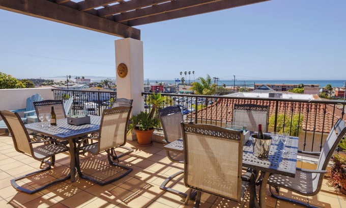 Downtown Condo | Luxurious Valentina Suites Penthouse in Pismo Beach