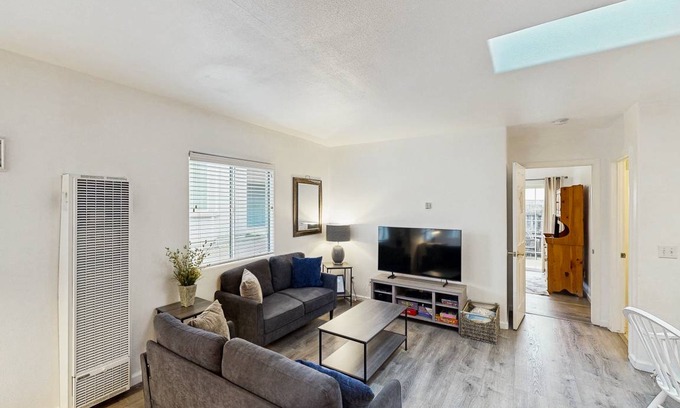 Downtown House | Maisonette ∙ 2 bedrooms ∙ 4 guests