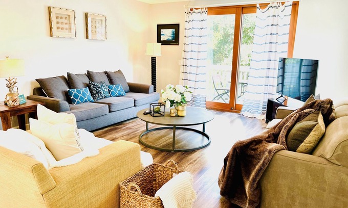 Avila Beach House | Pet Friendly Family Retreat in Avila Beach - Perfect Beach Getaway