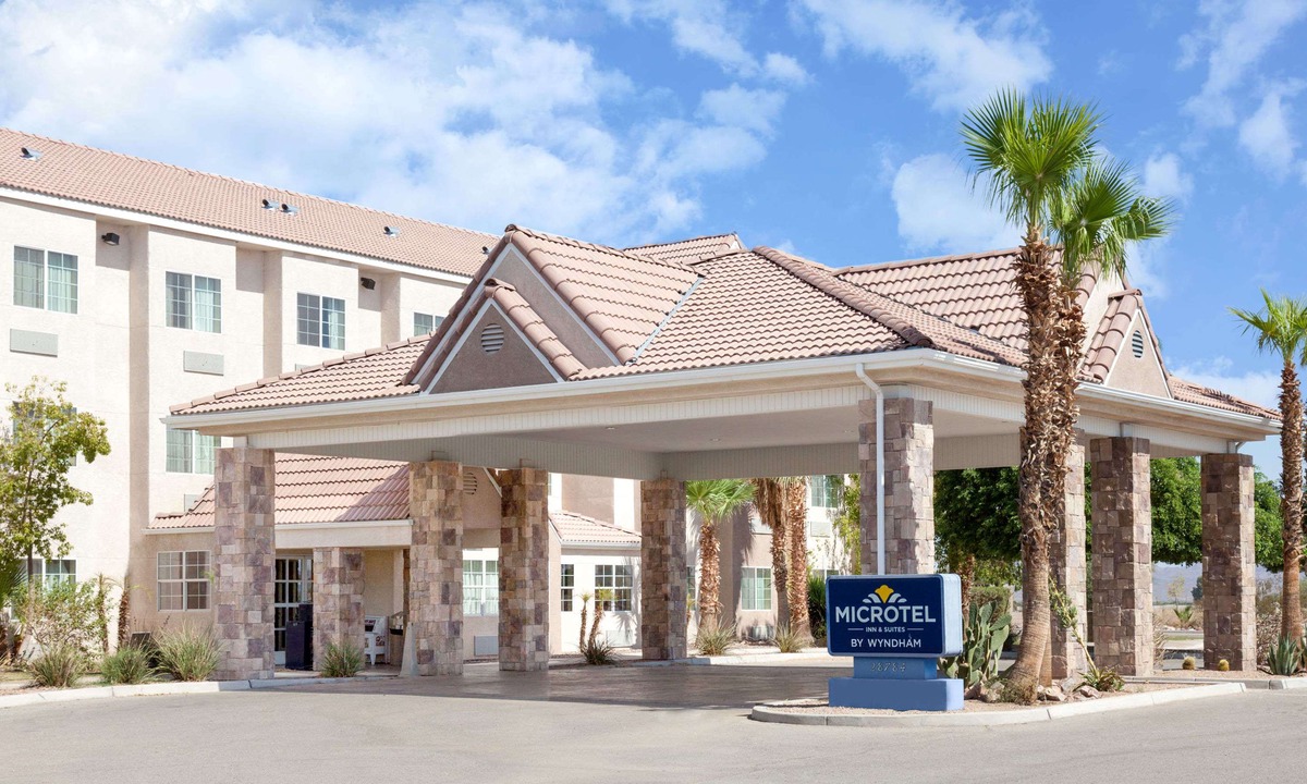 Wellton Hotel | Microtel Inn & Suites by Wyndham Wellton