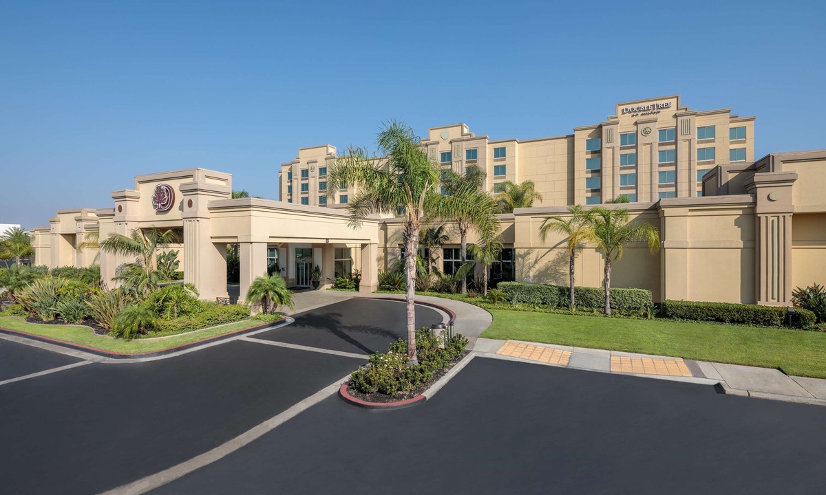 Commerce Hotel | DoubleTree by Hilton Los Angeles/Commerce