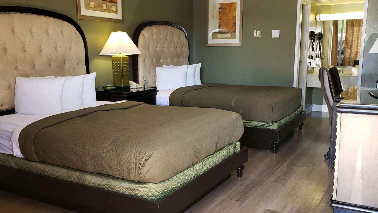 Photo of Bedroom in Victorville