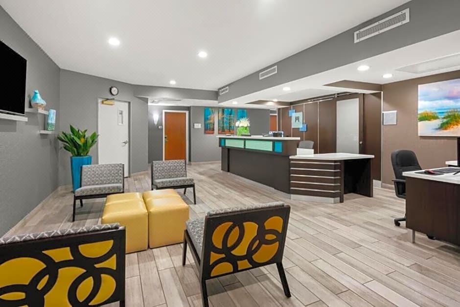 Photo of Livingroom in San Bruno