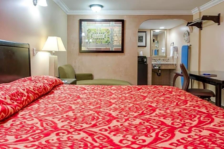 Photo of Bedroom in Orange
