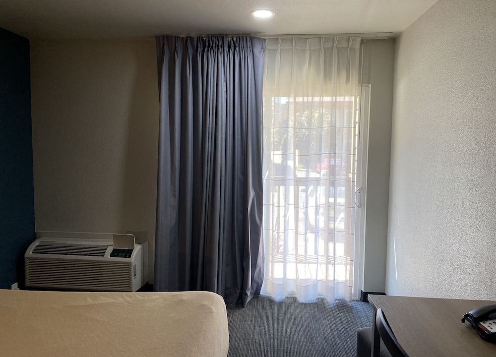 Photo of Bedroom in Sumner