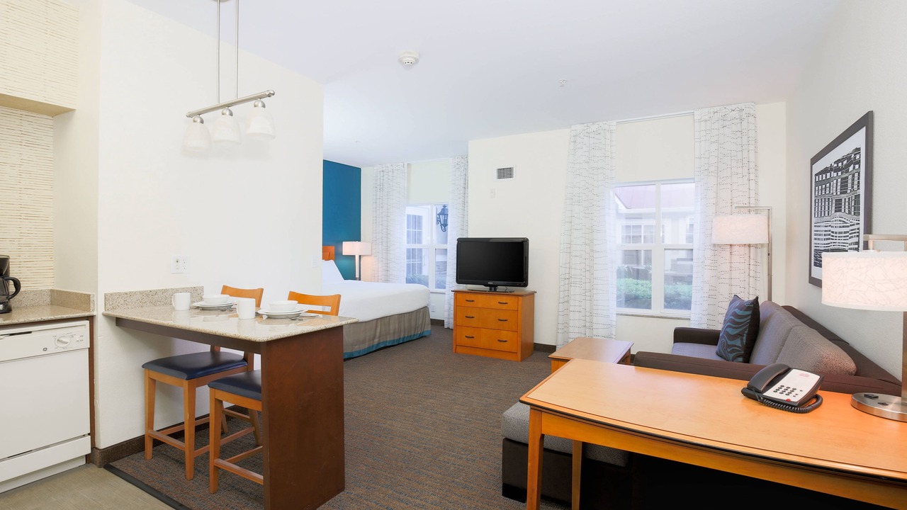 Photo of Livingroom in Chico