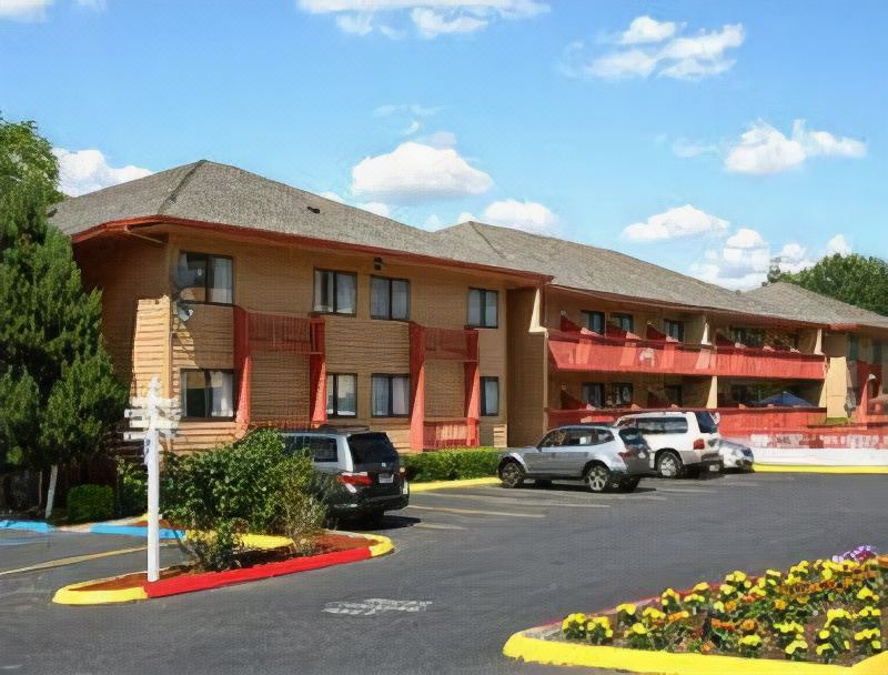 Photo of Buildings in Sumner