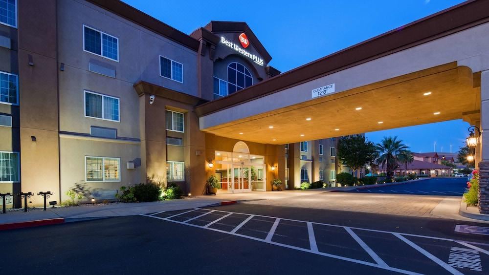 Photo of Buildings in Livermore
