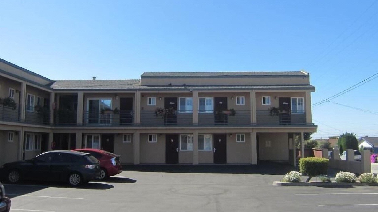 Photo of Buildings in Seaside
