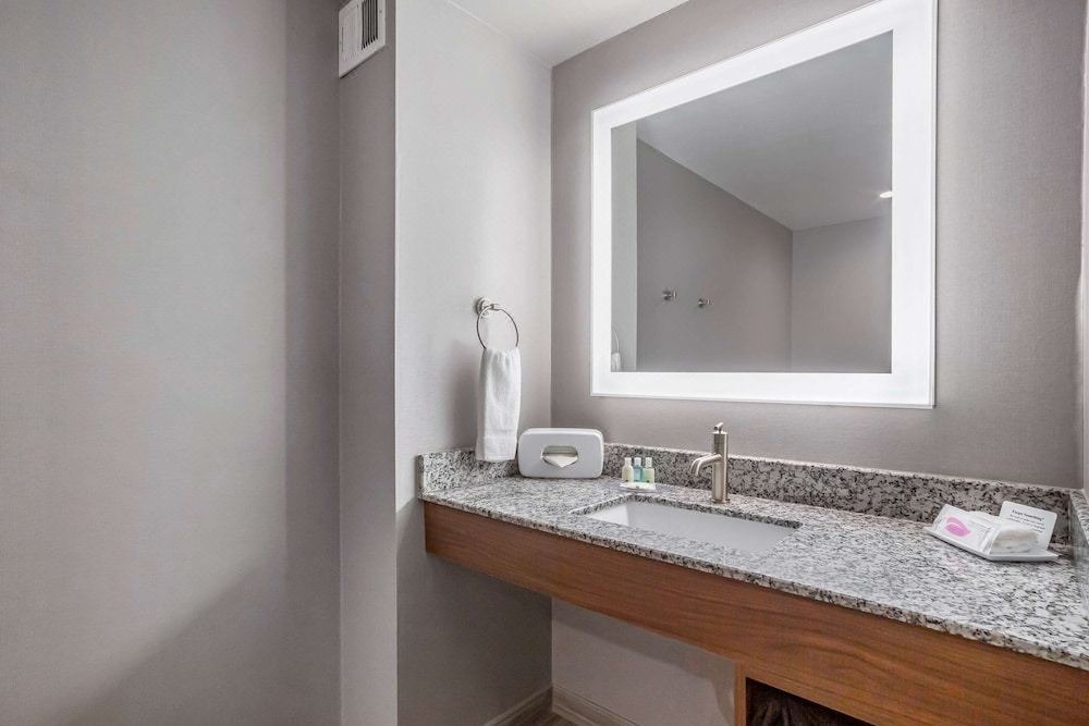 Photo of Bathroom in Livermore