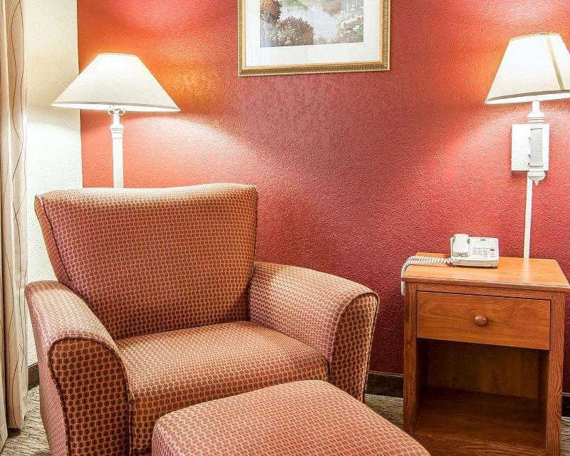 Photo of Livingroom in Lloyd District
