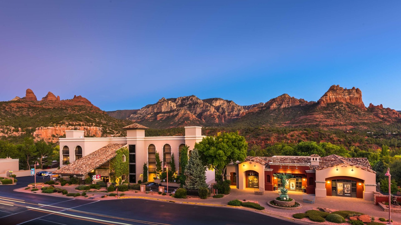 Photo of Buildings in Uptown Sedona