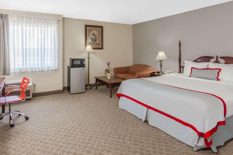 Photo of Bedroom in Garden Grove