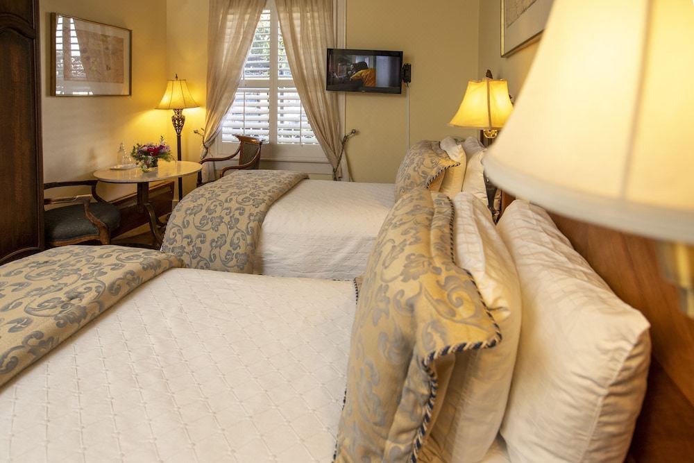 Photo of Bedroom in Telegraph Hill