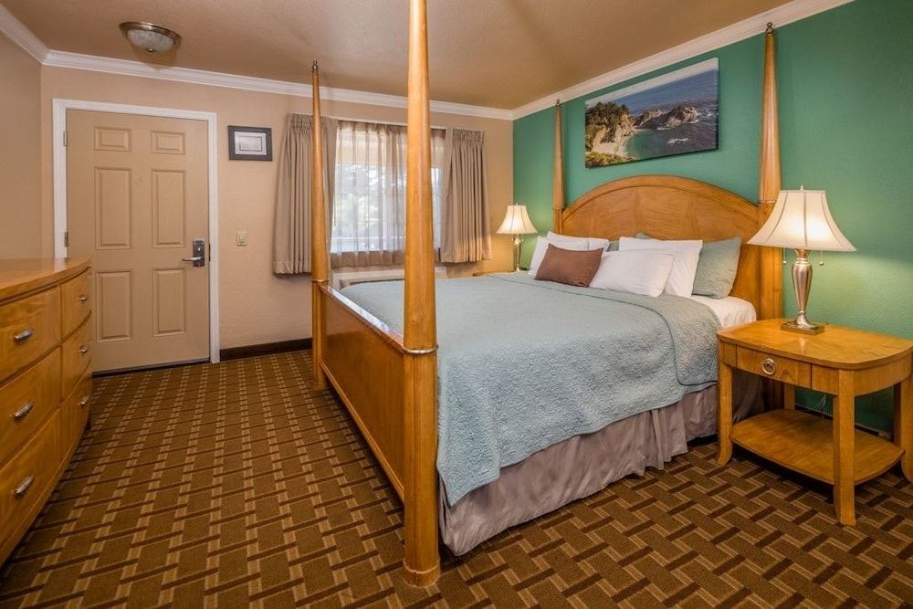 Photo of Bedroom in Downtown Monterey
