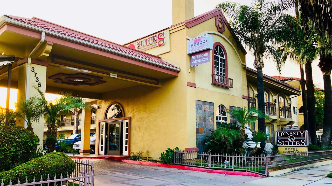 Photo of Buildings in Riverside
