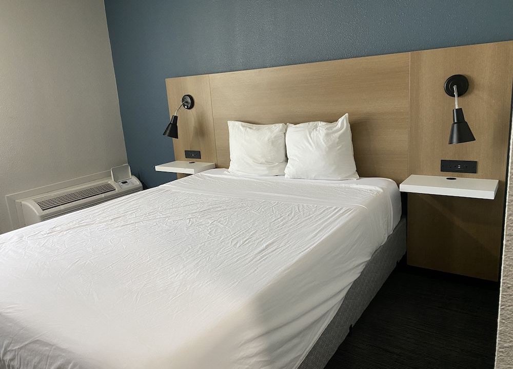 Photo of Bedroom in Sumner