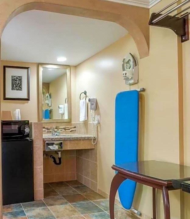 Photo of Livingroom in Orange