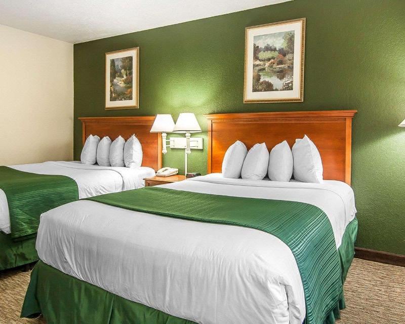 Photo of Bedroom in Lloyd District