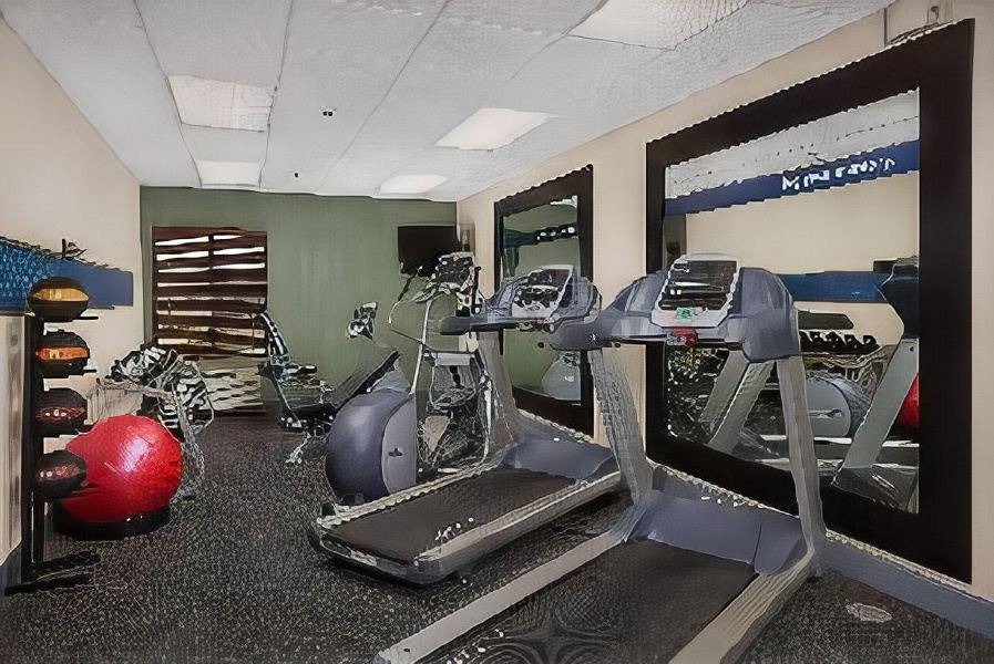 Photo of Livingroom in Anthem Commerce Park