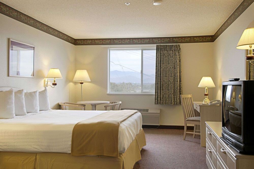 Photo of Bedroom in Redding