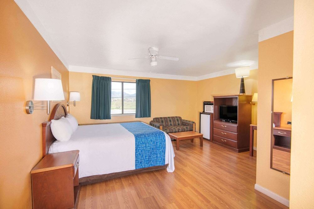 Photo of Bedroom in Kingman